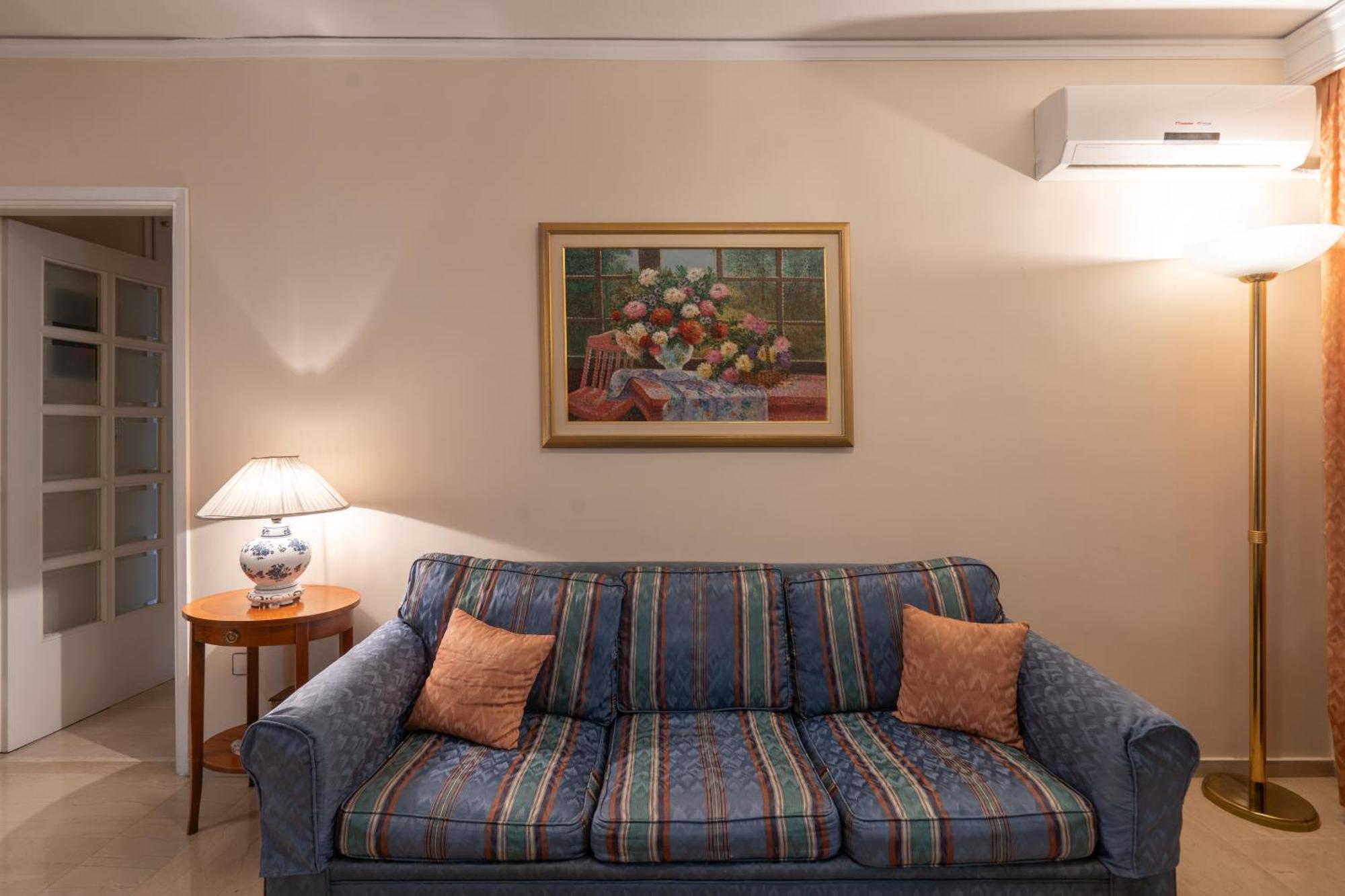 Thissio Family Apartment Atenas Exterior foto